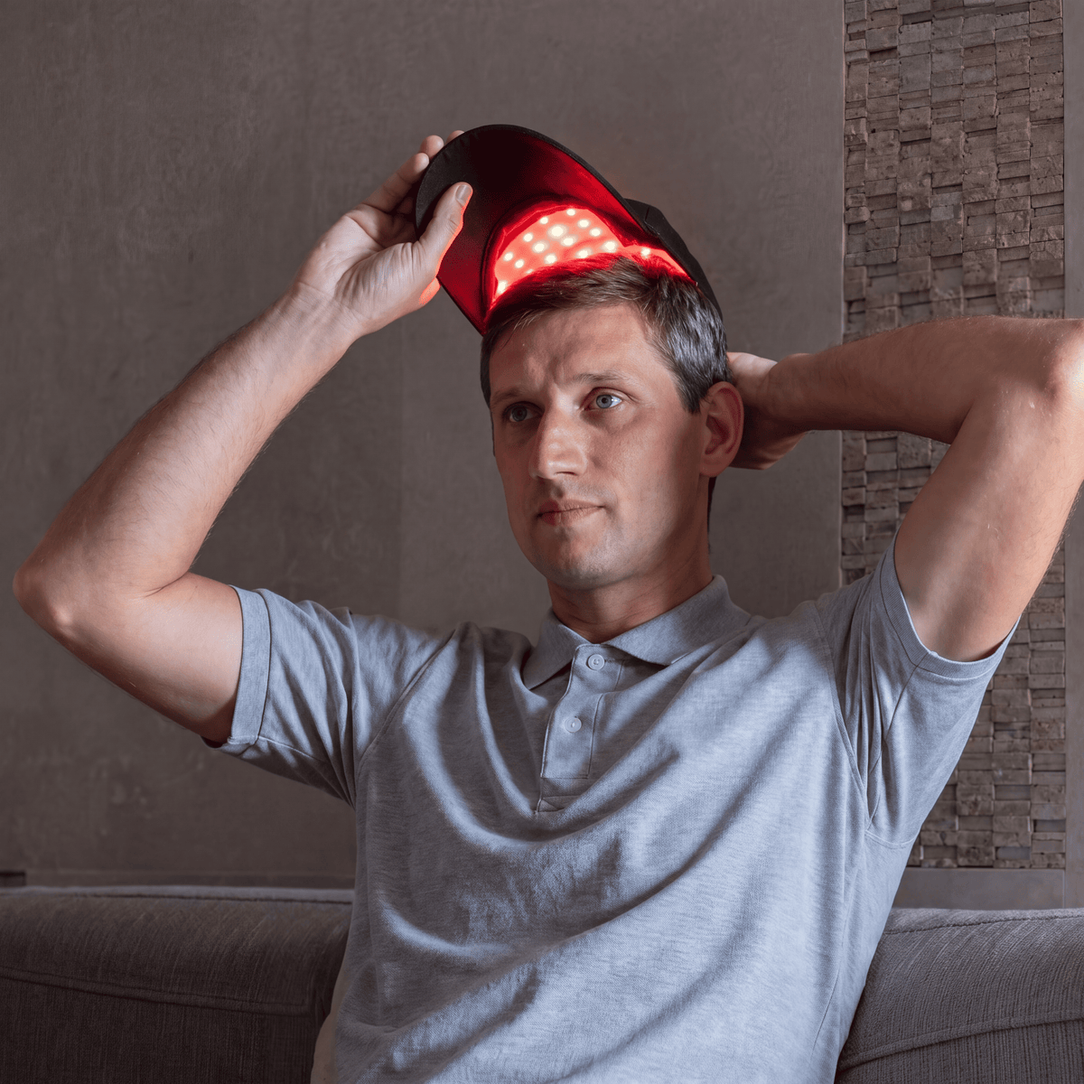 Kineros™ Saç Bakım LED Şapkası — Kırmızı Işık Saç Derisi Cihazı